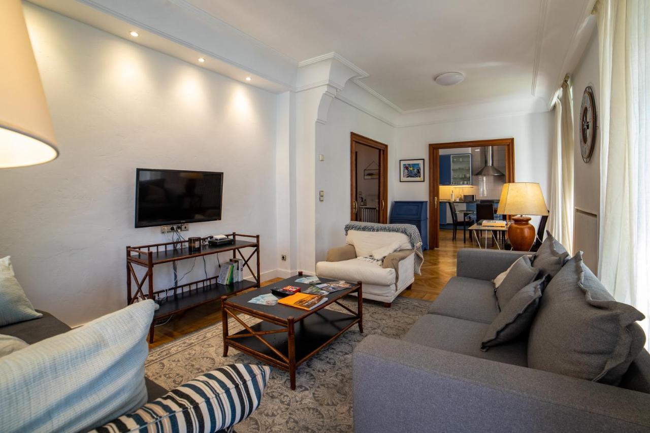 La Concha Cozy Balcony Apartment By Cisan Rentals San Sebastián Dış mekan fotoğraf