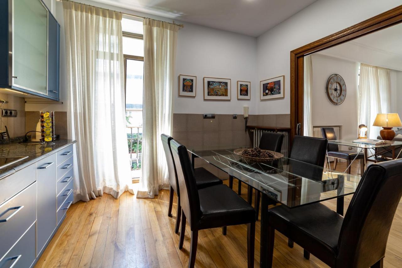 La Concha Cozy Balcony Apartment By Cisan Rentals San Sebastián Dış mekan fotoğraf